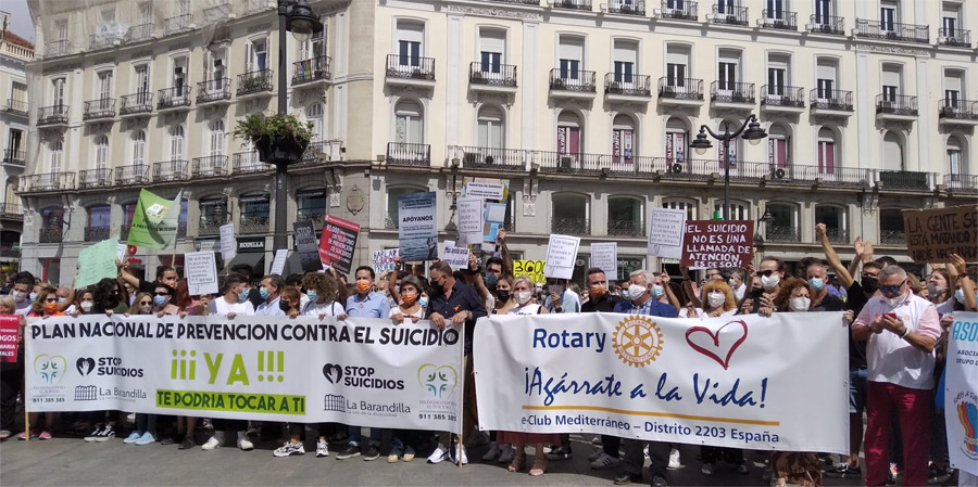 Manifestacion para la prevención del suicidio, en Madrid - Rotary