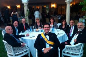 Ceremonia de cambio de collares Rotary e-Club Mediterráneo