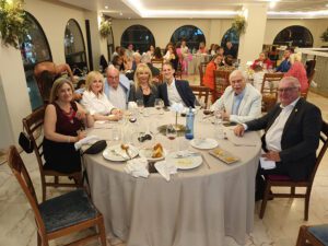 Cambio de collares 2023 - Rotary e-Club del Mediterráneo - asistentes